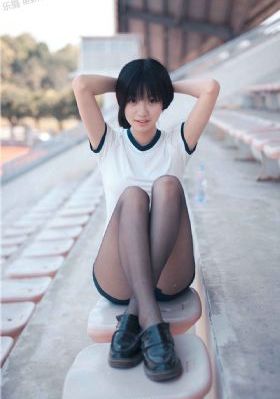 欧美美女动态图_高清版完整版未删减