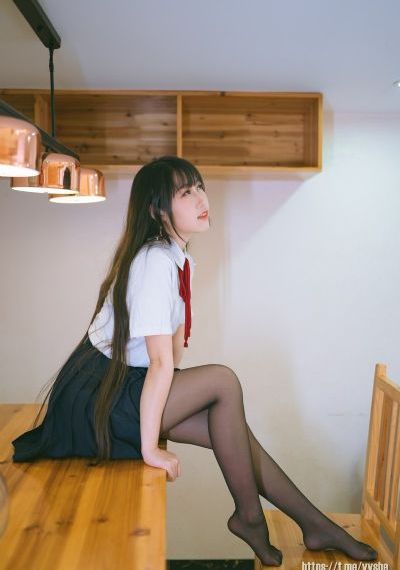 国产化妆品加工厂_BD国语免费在线观看