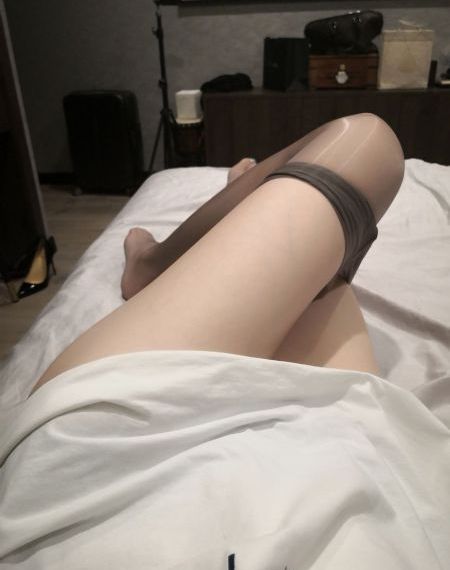 欧美熟女连裤袜_DVD全集免费播放