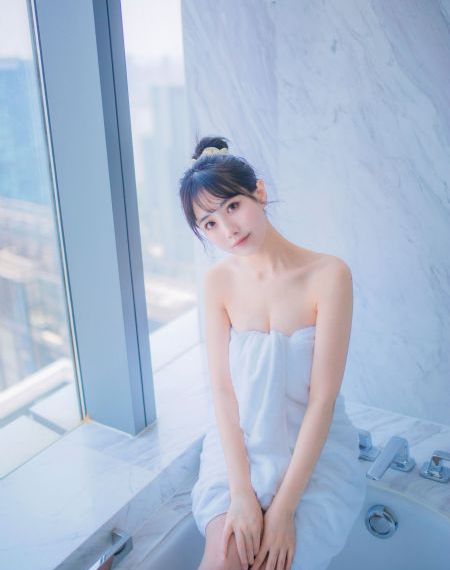 国产情侣激情在线对白_BD韩语在线观看