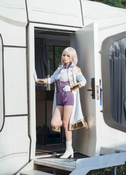 10万元国产小型房车_DVD免费电视剧