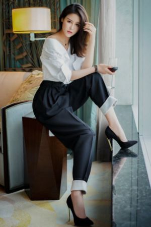 一边写作业一边c她免费_1080免费观看视频