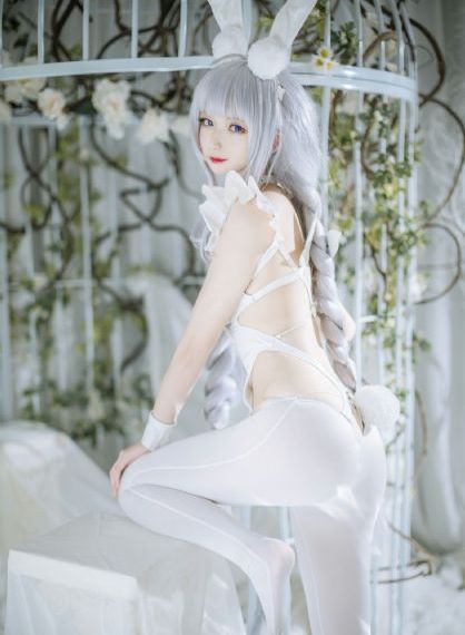 欧美漂亮av人妖名字_免费手机在线看观看