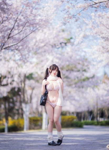 我的小叔h1v1时雨_免费高清日本成人在线