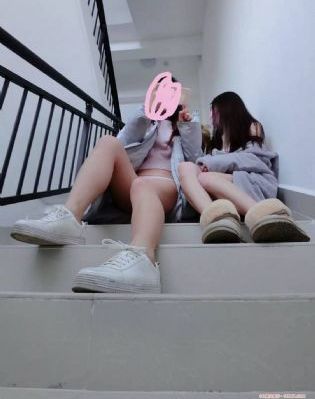 国产中文字幕精品在线_1080电影免费在线