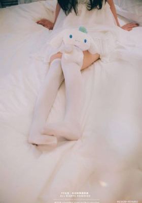 亚洲成av人在线视草莓_BD在线播放