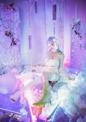 欧美婚车头装饰图片_蓝光完整在线观看