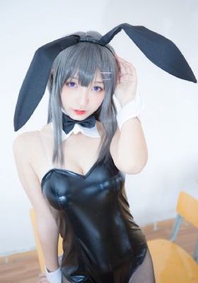 真人女生下半身图片头像黑白_DVD高清免费观看