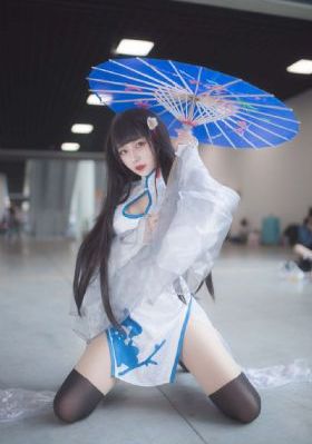 蜜桃综合在线_BD国语超清免费观看